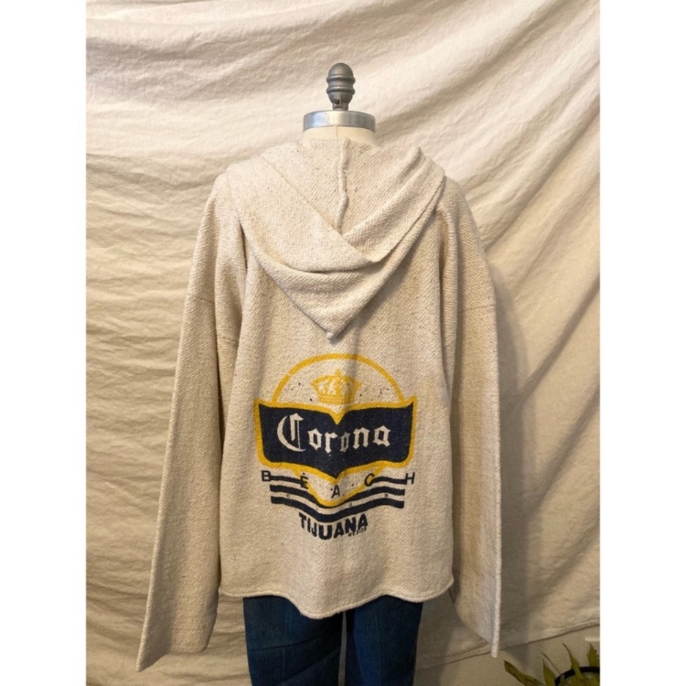 Vintage style Carona Beach Bum Tijuana Sweater - Picture 2 of 16